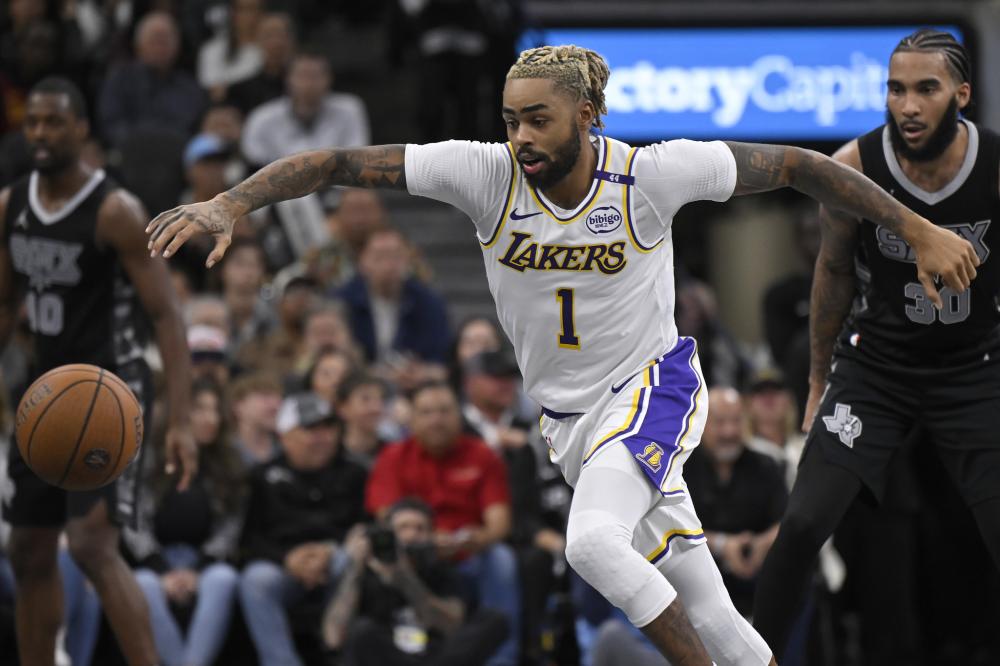 他始终将 他始终将