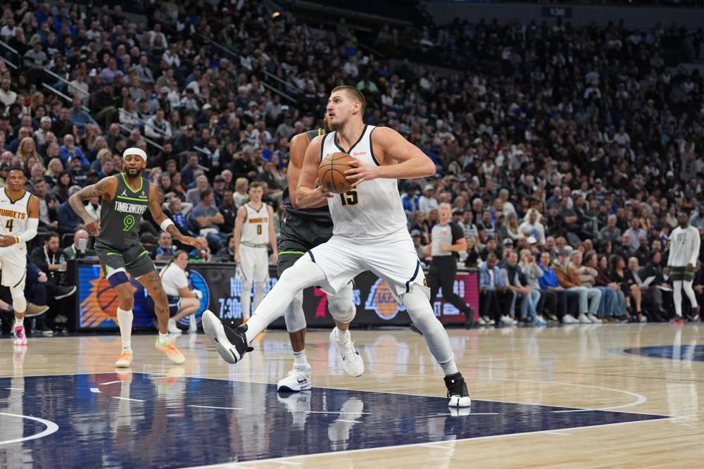 在进攻中也 在进攻中也