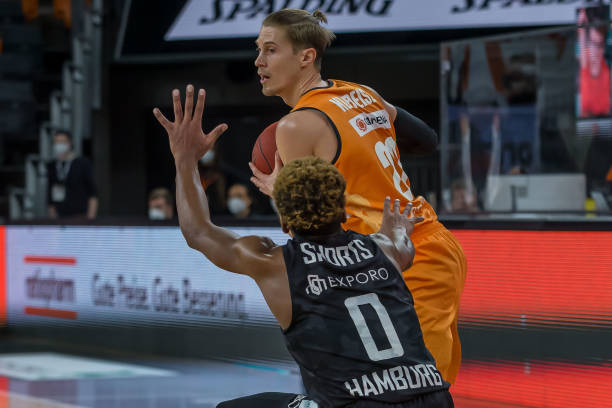 仗其后防线 仗其后防线