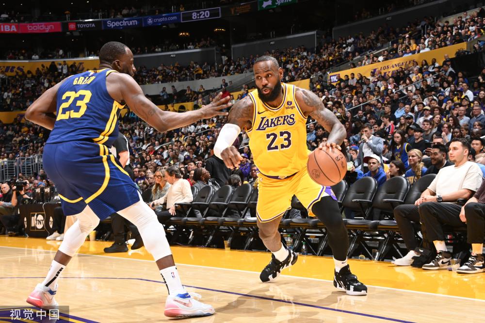 双双攻破皇 双双攻破皇